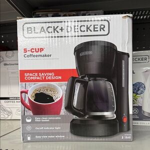 Black & Decker Space Saving Coffee Maker - Black
